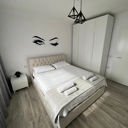Apartment In Tirana,qender *